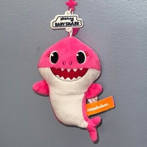Mommy shark plush keychain